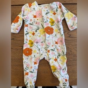 Magnetic Me sleeper size 0-3 months